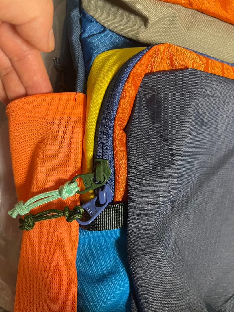 【新品同様】Cotopaxi Tasra 16Lリュックマルチカラー収納力抜群