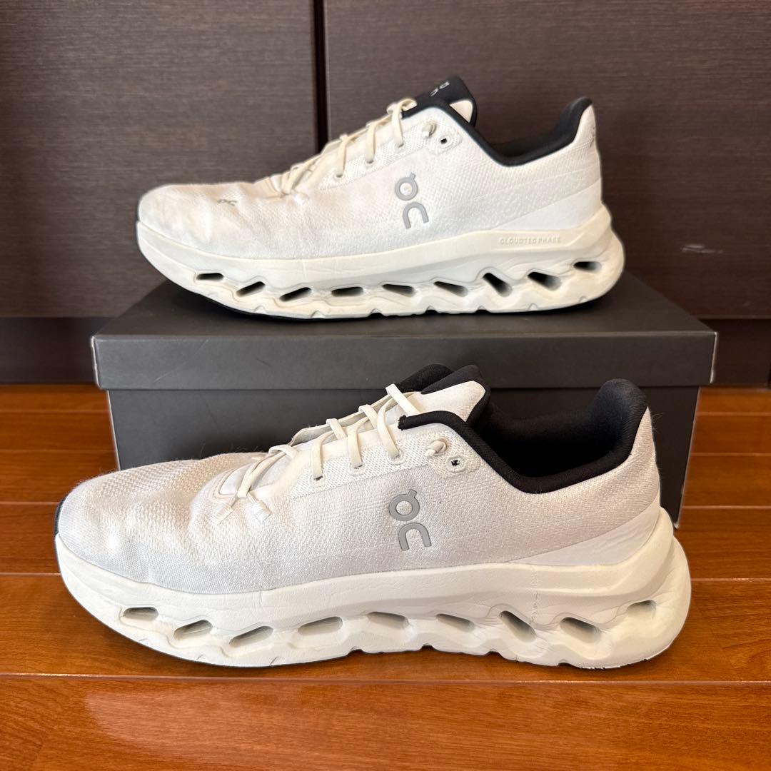 【良品•27cm】オン　クラウドティルト ホワイト