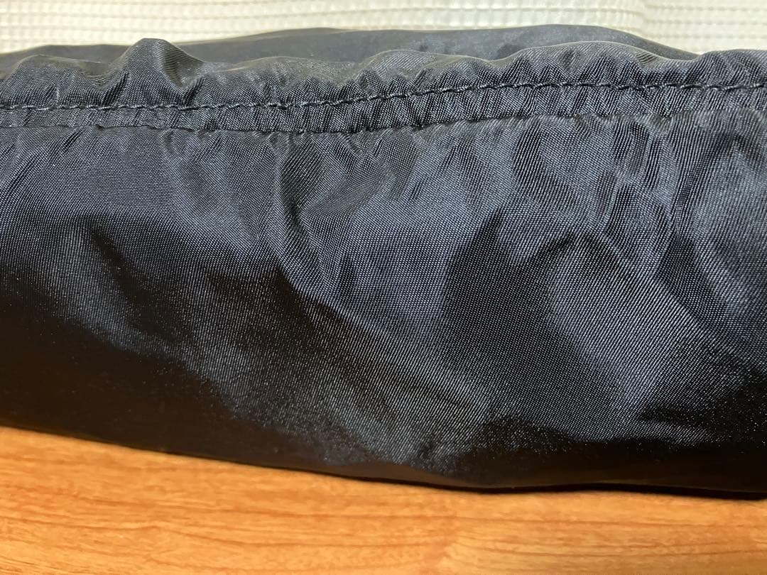 【美品】プラダ PRADA ボディバッグ ウエストポーチ ブラック V132