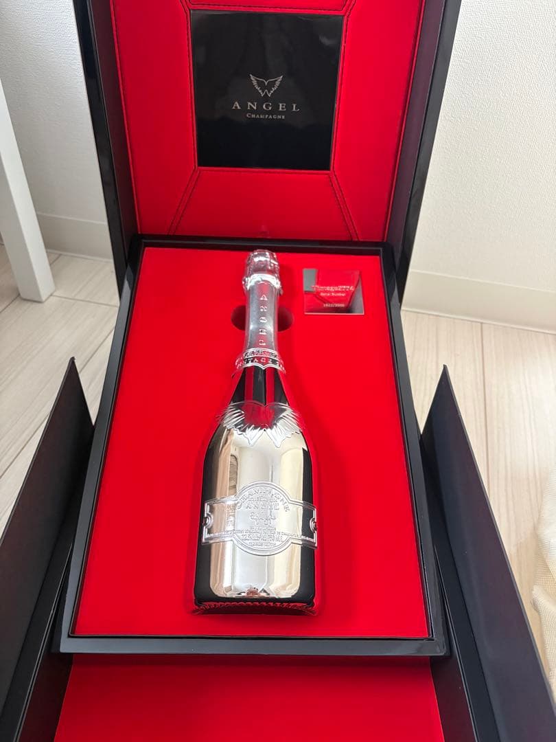 ANGEL CHAMPAGNE Brut Vintage 2004 限定版
