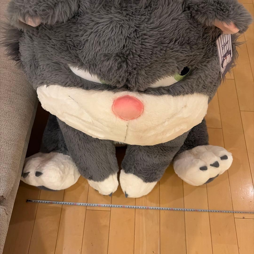 Disney！ルシファー！新品、ビックぬいぐるみ！