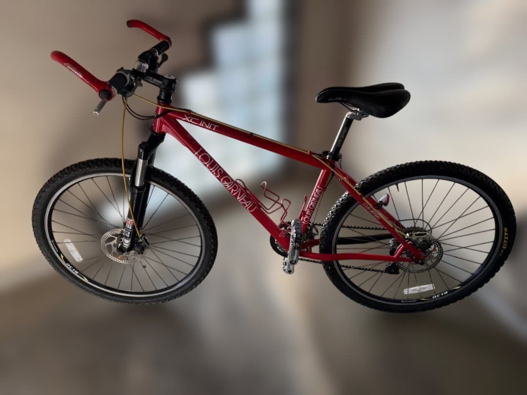 Louis Garneau マウンテンバイク レッド