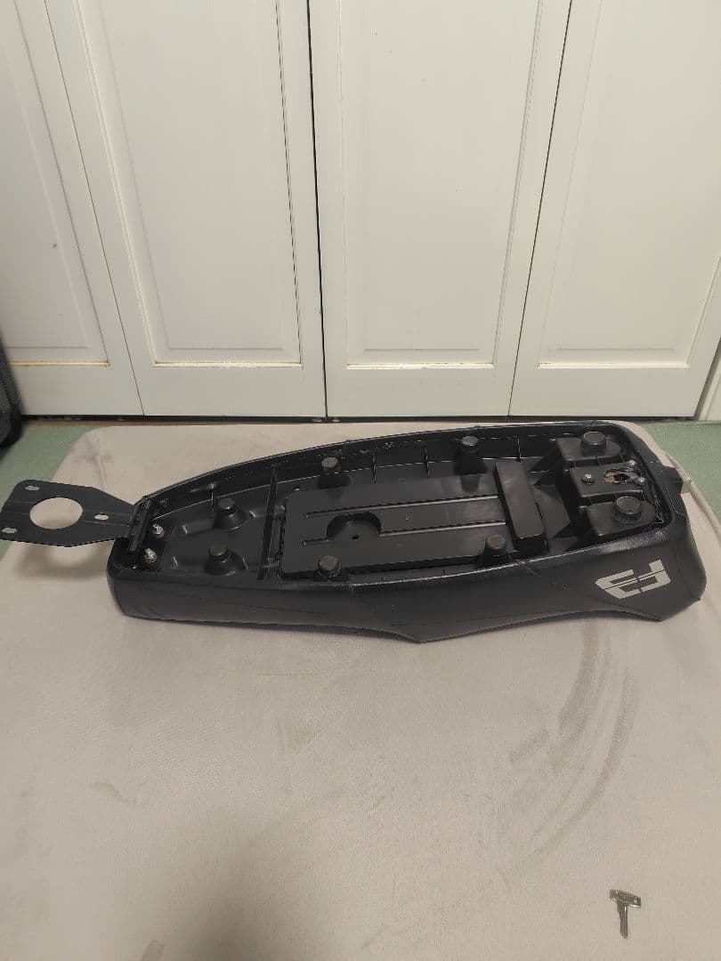 ラージベスパ用　ヤンキーシート