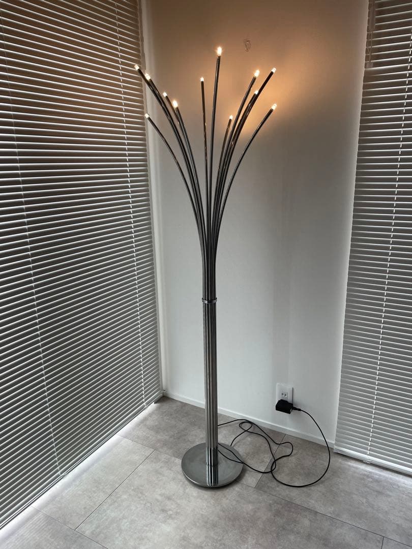 IKEA オールドイケア　フロアスタンド　間接照明