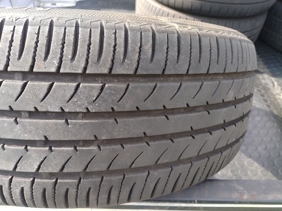 広島発！夏タイヤ　215/45R18 バリ山　4本　マツダ3 プリウスなど