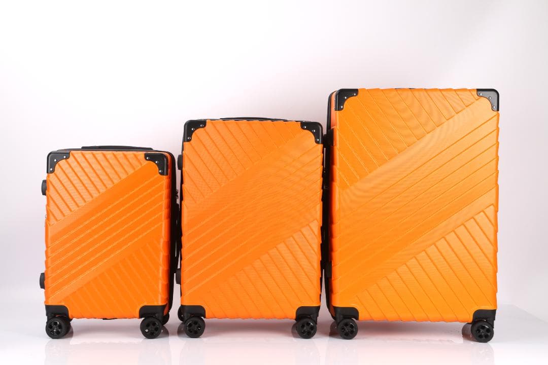 軽量Lサイズ　静音8輪　キャリーバッグ　スーツケース　キャリーケース　オレンジ