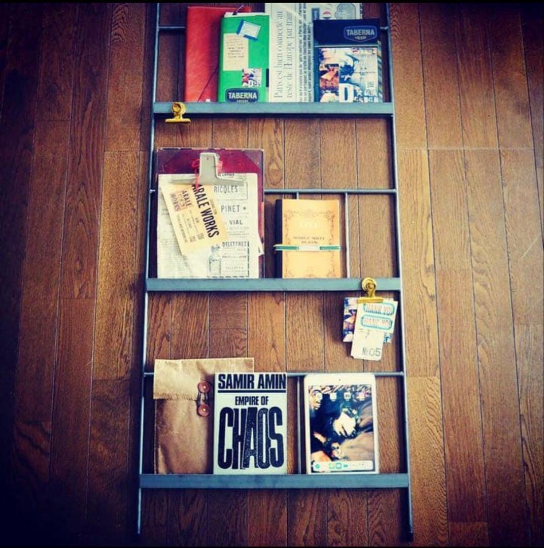 ブックラダー ブックラック アイアン家具　インダストリアル　カフェラック