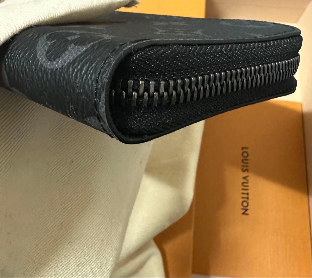 ルイ・ヴィトン　ジッピーウォレット