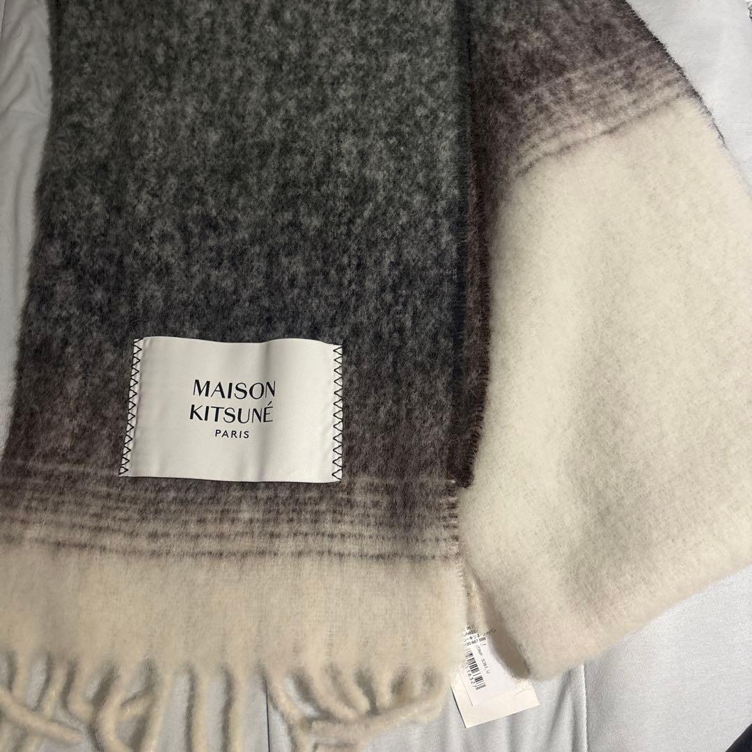 小物 MAISON KITSUNE PARIS