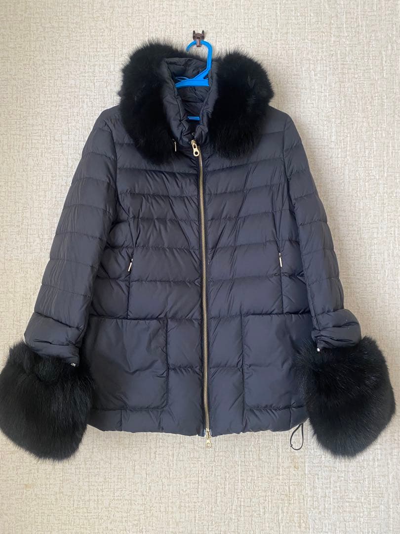 〔みっちゃん専用〕DUVETICA ファー付きダウンジャケット