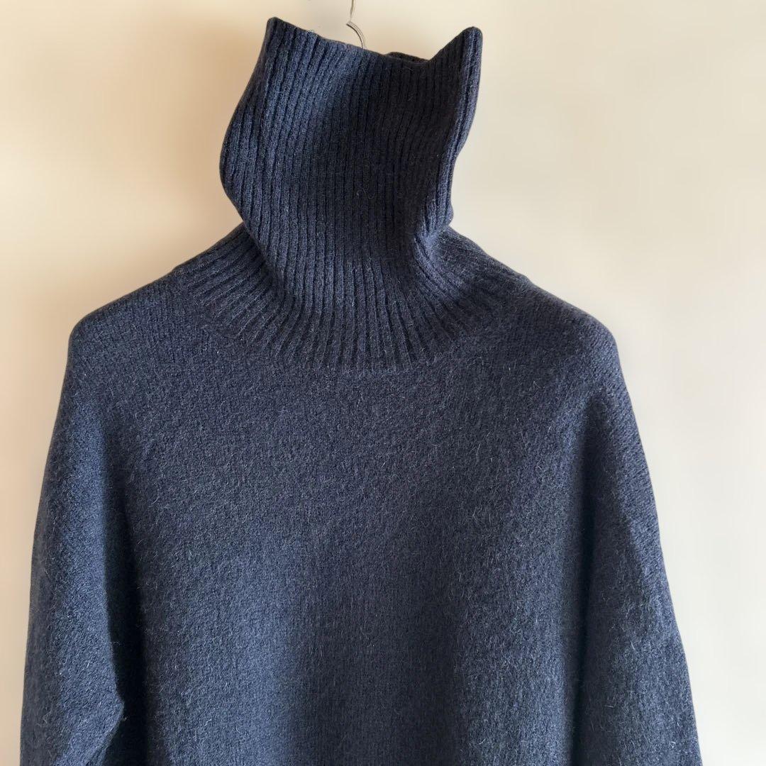 再値下げ　Max Mara マックスマーラタートルネックネイビーニットワンピース