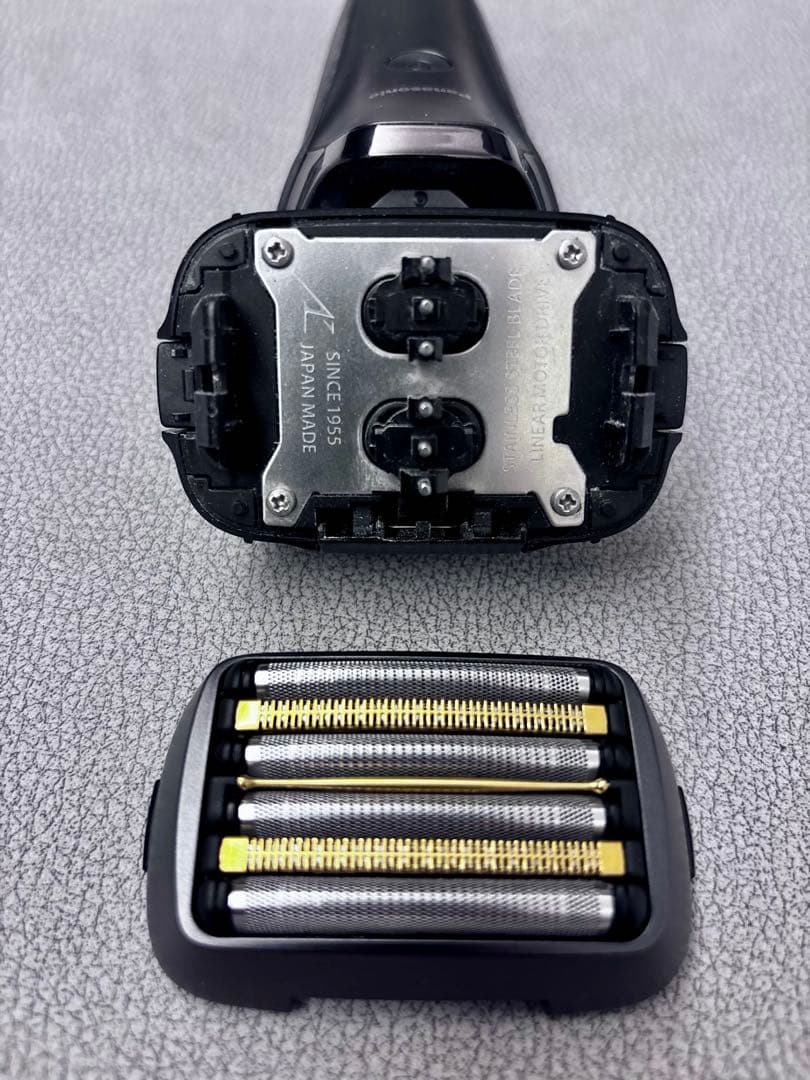 美品 Panasonic 電気シェーバー ES-CLS5A ラムダッシュ　6枚刃