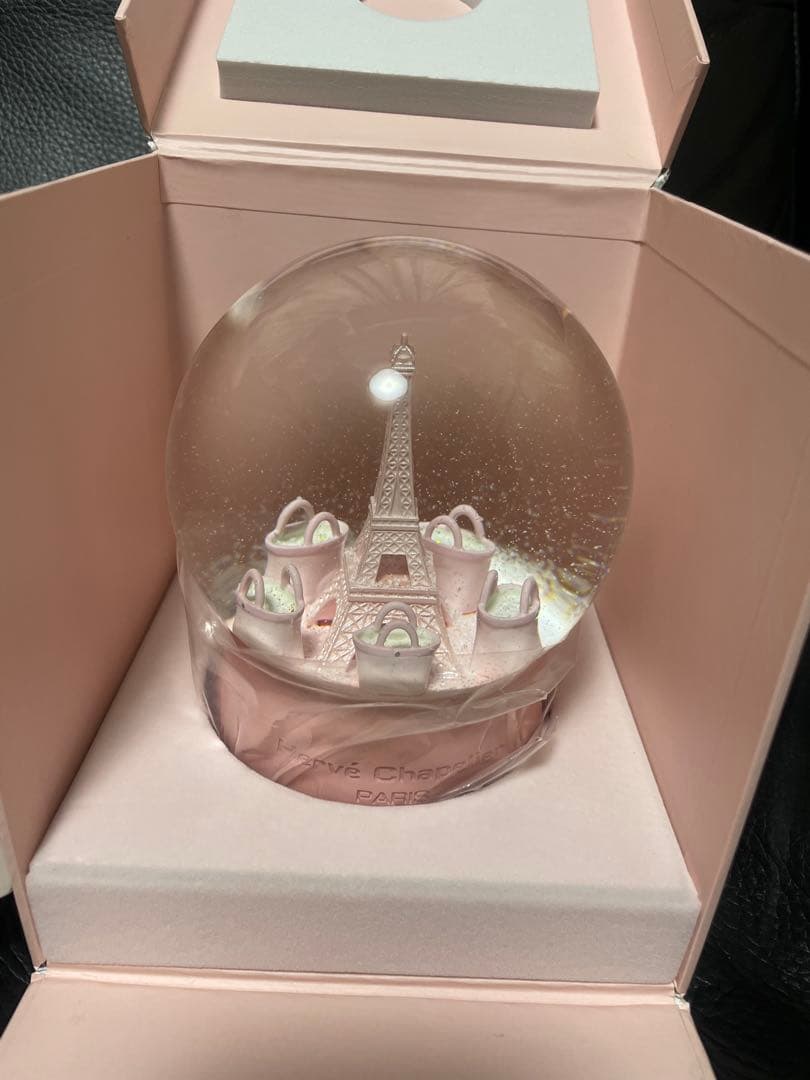 エルベシャプリエ Christmas2025ノベルティ スノードーム 非売品