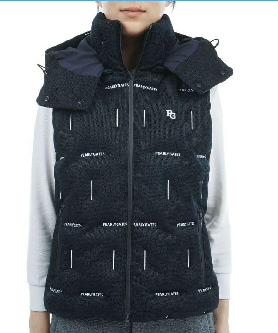 PEARLY GATES フード付きダウンベスト