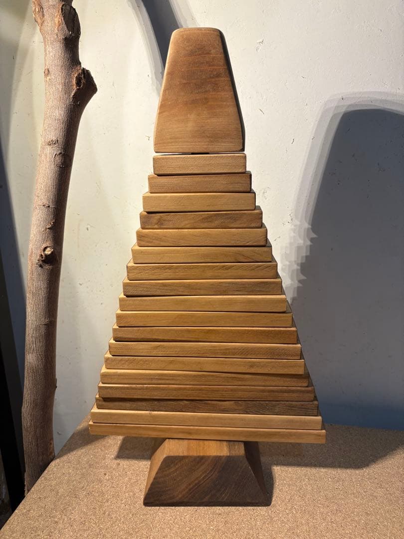 木製クリスマスツリー型装飾 約30cm