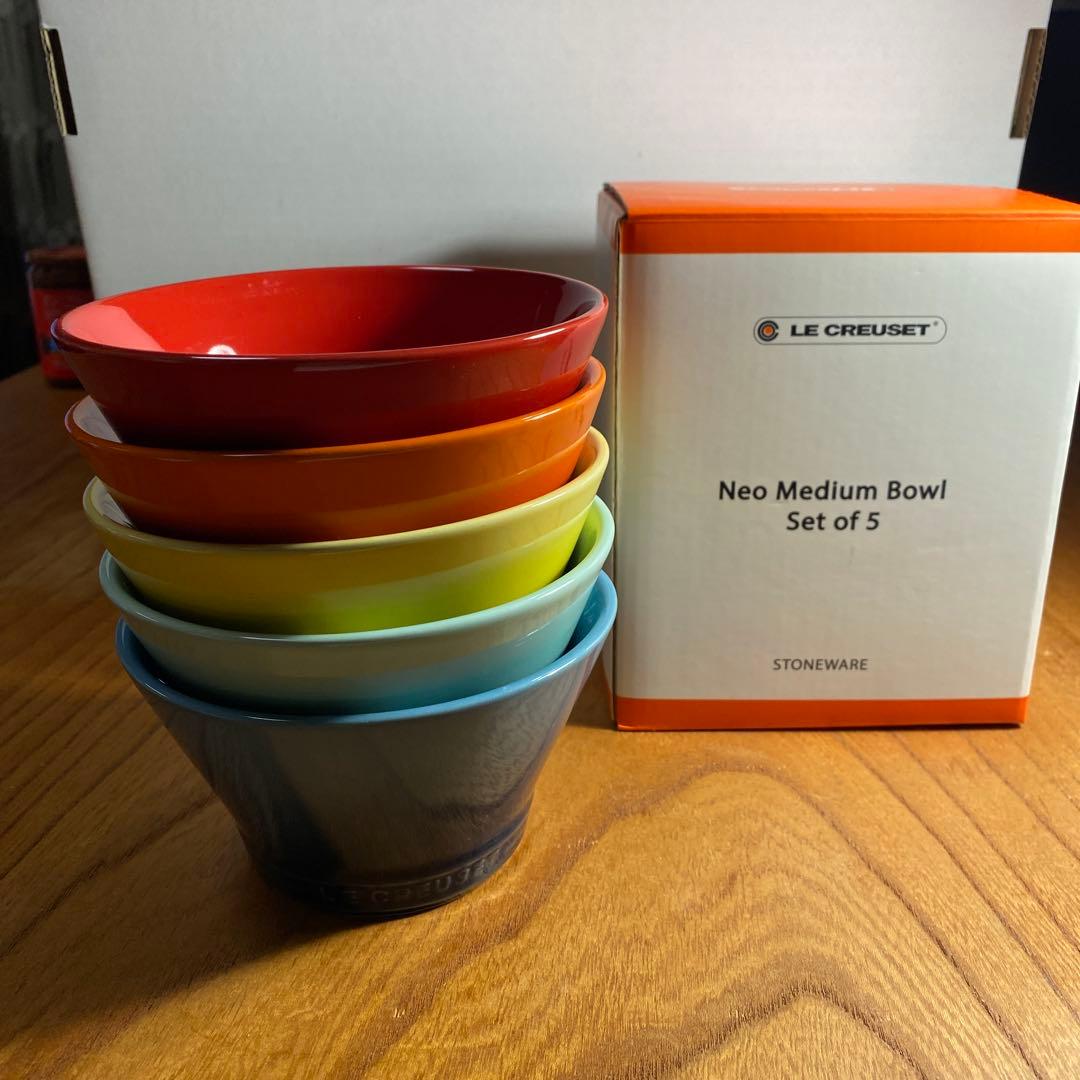 ル・クルーゼ　ネオボール(M)5個レインボー