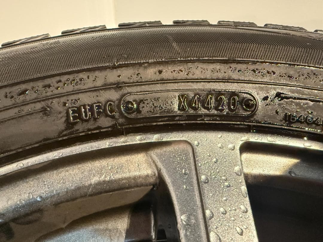 30系　アルファードアルミ2020年製　WINTERMAXX　スタッドレスタイヤ