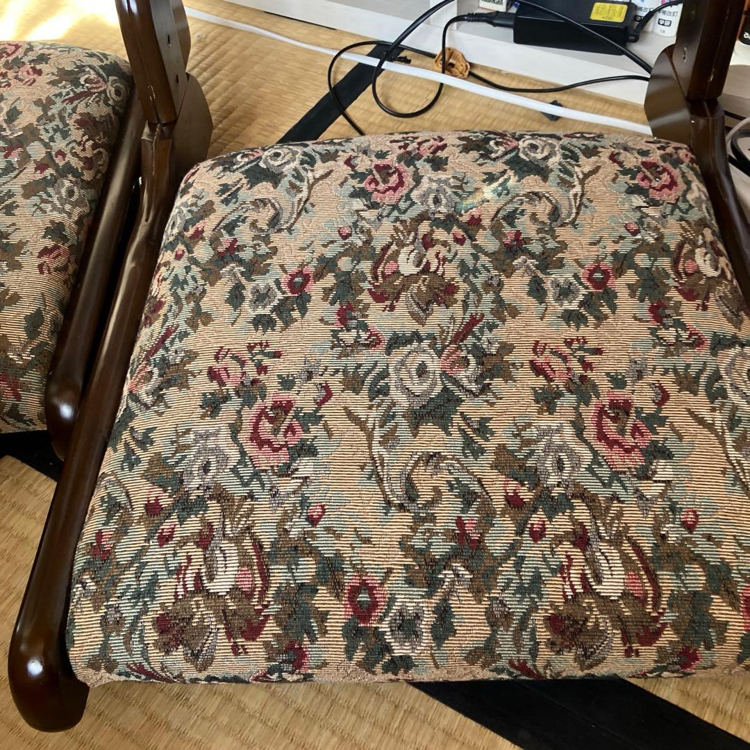 ゴブラン柄花模様　木製　折りたたみ回転座椅子 2脚