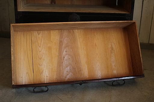 丸金具　時代庄内箪笥3段