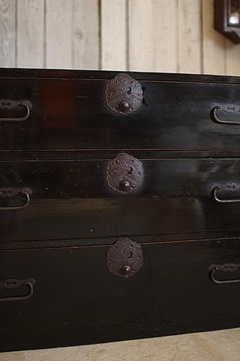 丸金具　時代庄内箪笥3段