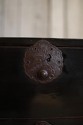 丸金具　時代庄内箪笥3段