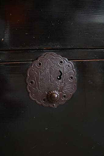 丸金具　時代庄内箪笥3段