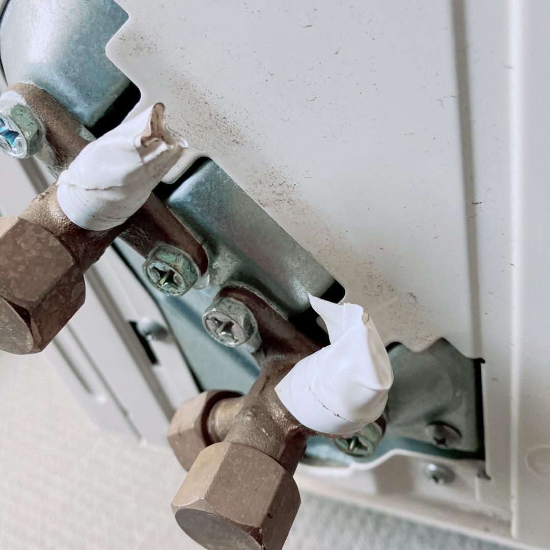 東芝　TOSHIBA　エアコン　RAS-H221M(W)　2022年製　6畳