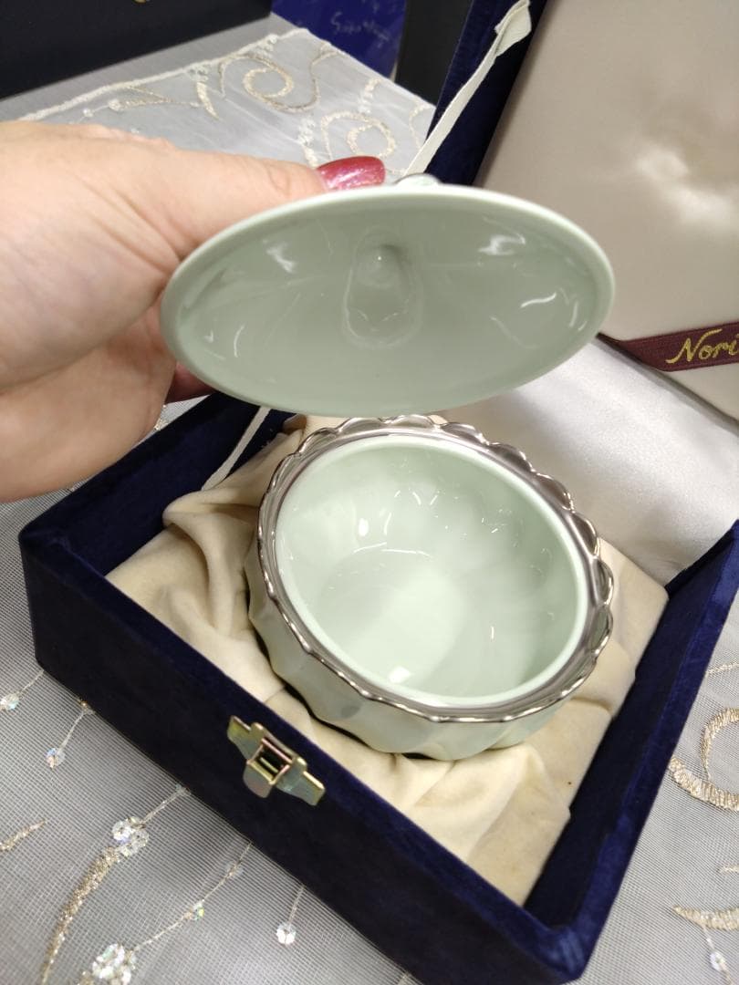 Noritake ボンボニエール☆BONBONIER　ノリタケ　☆専用ケース入☆