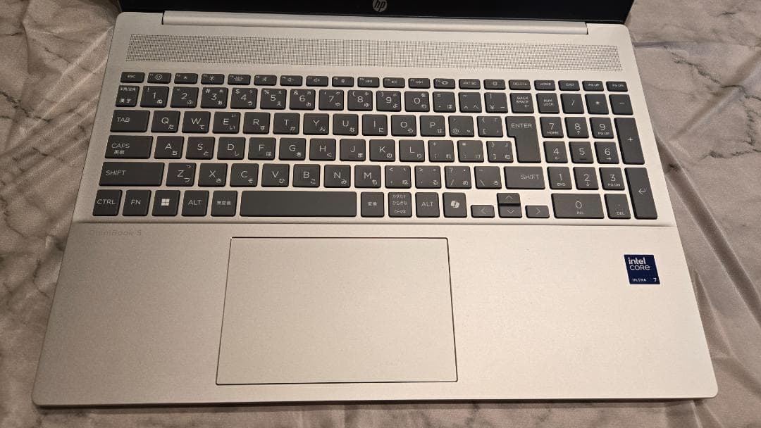 【Glof Elyn】HP OmniBook 5 16-af1008TU