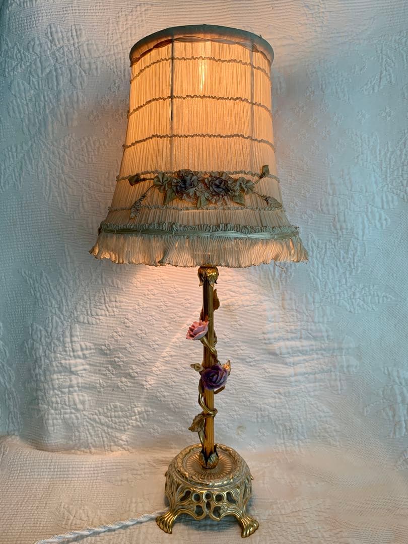 ビンテージ/アンティークロココモチーフテーブルランプ※フレンチスタイル陶器ローズ