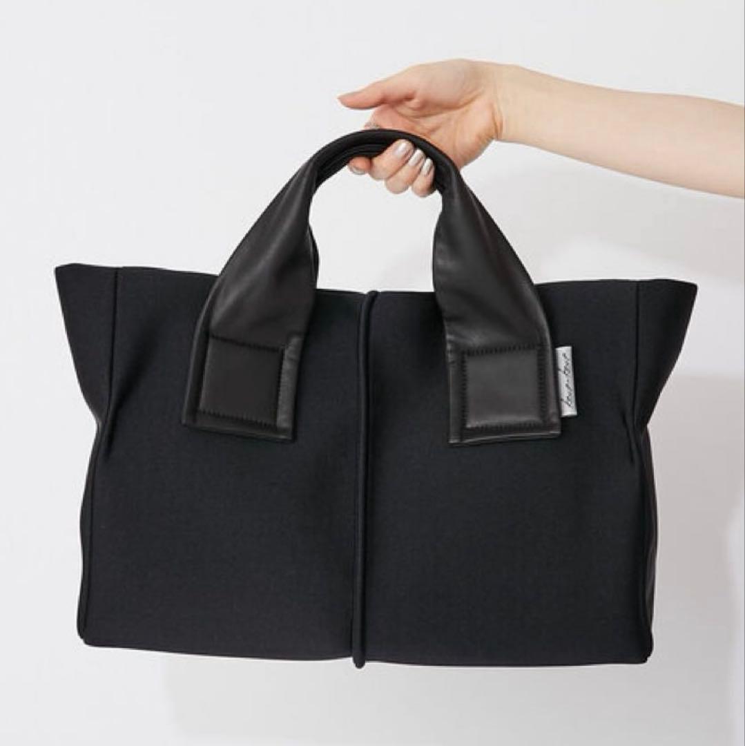 【美品】kawa-kawa wet トートバッグ　Mサイズ　黒