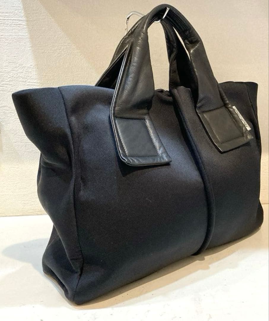 【美品】kawa-kawa wet トートバッグ　Mサイズ　黒