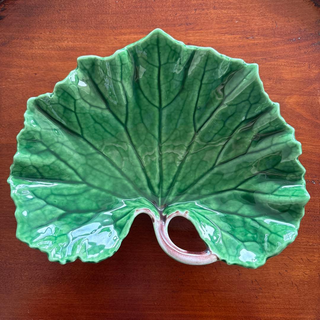 有田焼　福泉窯　皿　2客　ツワ型　ツワブキ　つわぶき　高級有田　18㎝