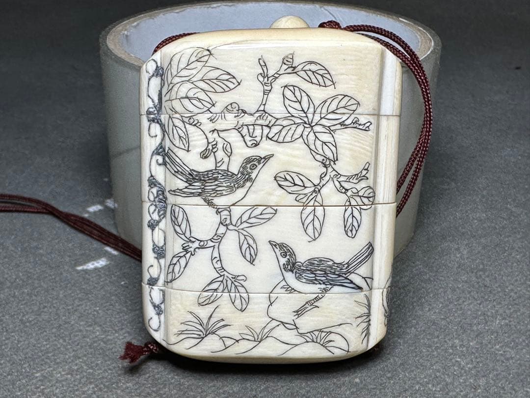 極上　印籠　根付　天然素材　置物　古美術品　 細密細工　骨董　アンティーク彫刻