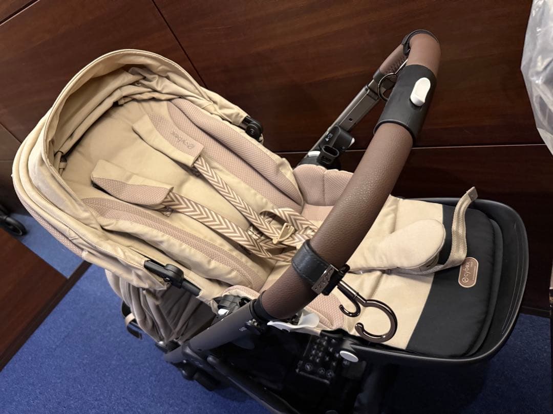★港区&お引き渡し可能★cybex ガゼルS レインカバー&カップホルダー付き