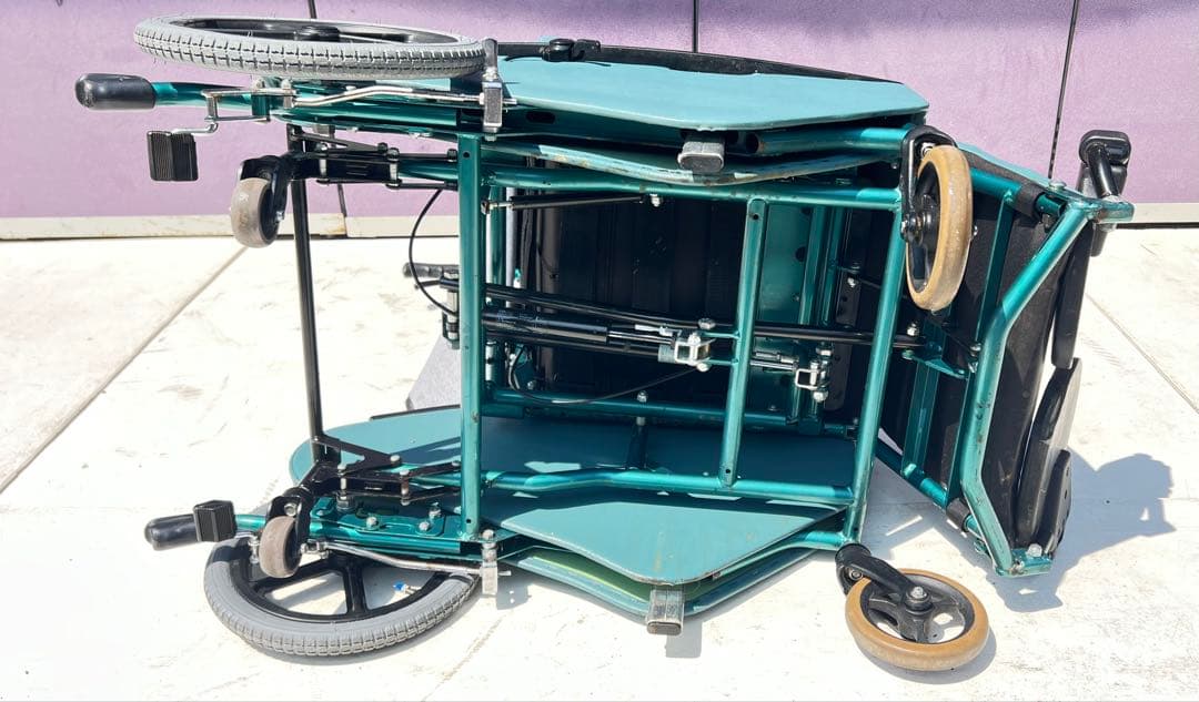 フルリクライニング＆ティルト車椅子「松永製作所 エリーゼ FR-31TR