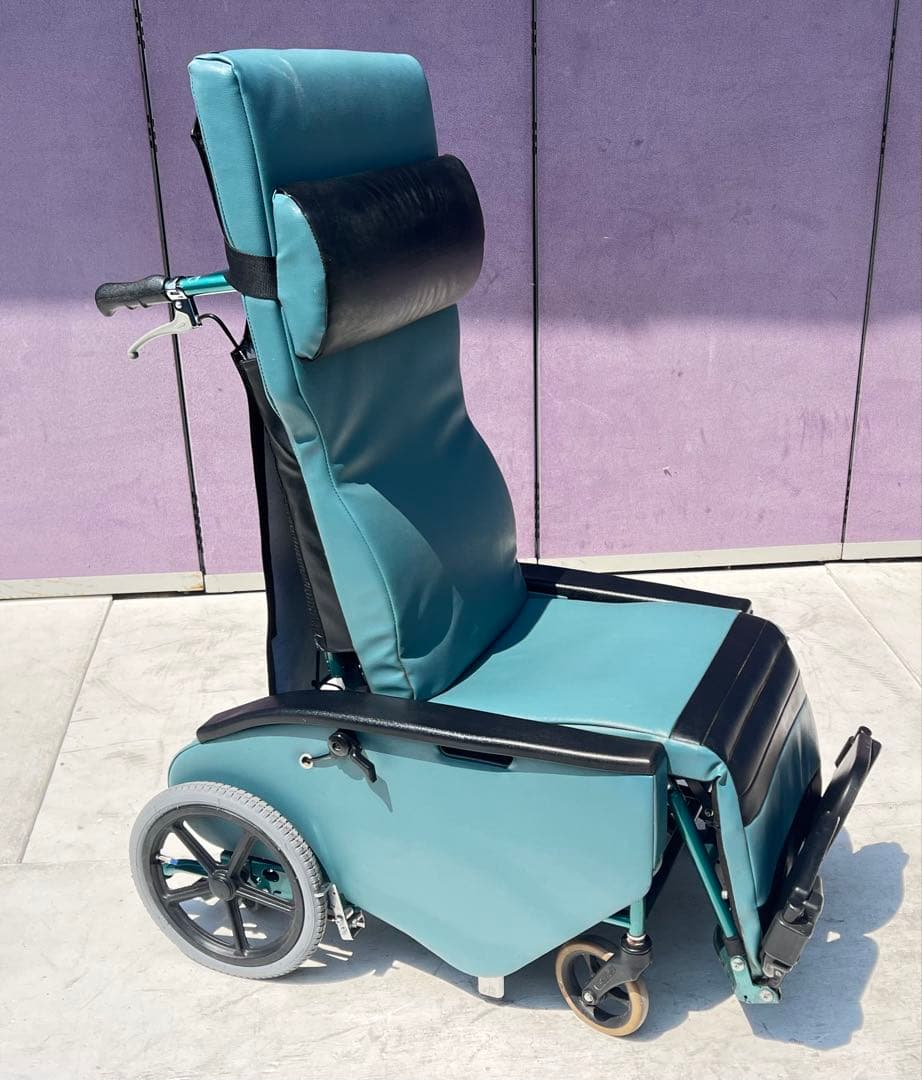 フルリクライニング＆ティルト車椅子「松永製作所 エリーゼ FR-31TR