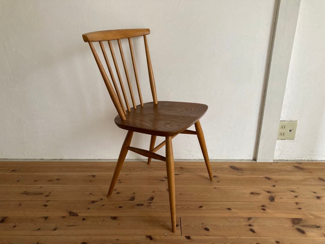 アーコール　スティックバックチェア