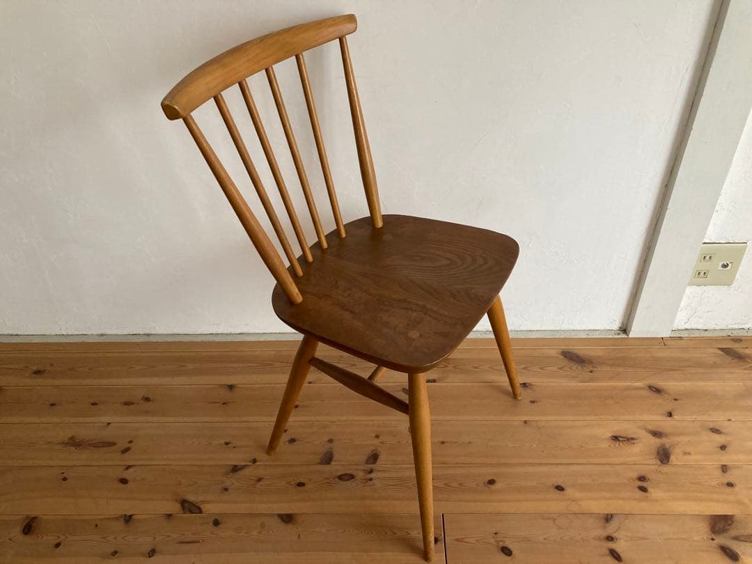 アーコール　スティックバックチェア