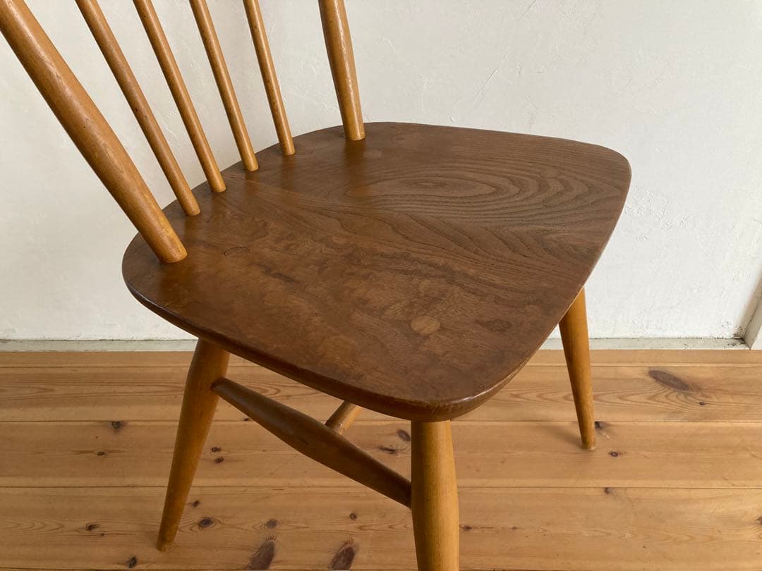 アーコール　スティックバックチェア