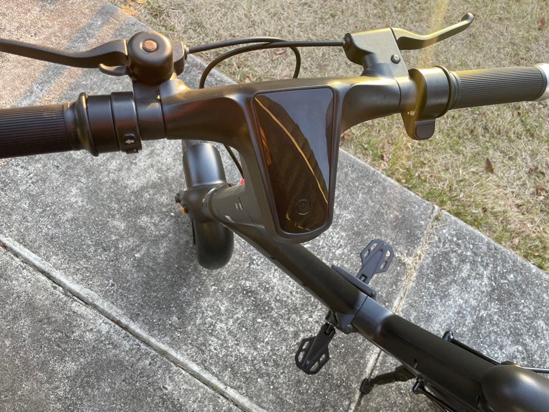 折りたたみ自転車 エルゴノミックデザイン