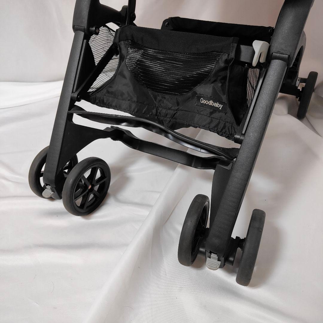 サイベックス親会社ブランド GB ポキット　ディズニー限定デザイン　ベビーカー