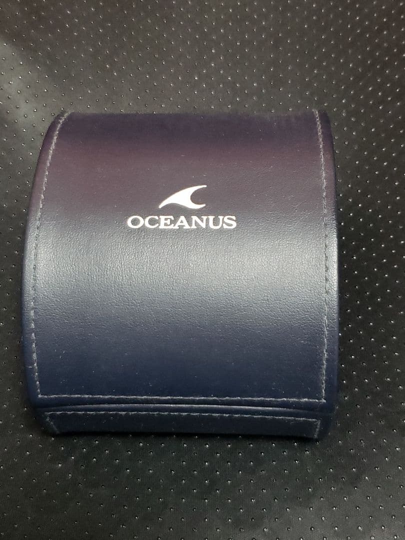 ソーラー、電波腕時計 CASIO OCEANUS クォーツ