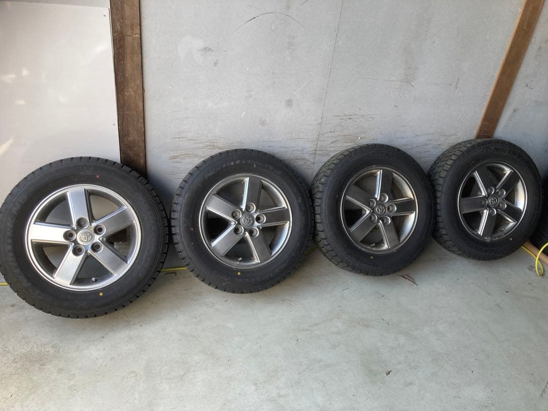 桃ひろさん専用④2023年バリ山！ノーストレックN5 195/65R15 ノア等