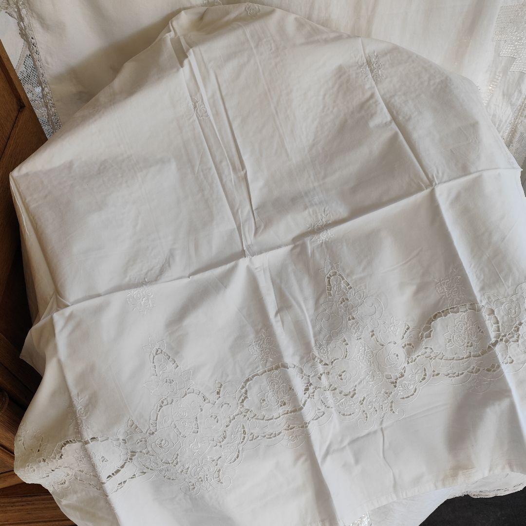 イギリスVintage　薔薇モチーフ　カットワーク　カーテン　180×180