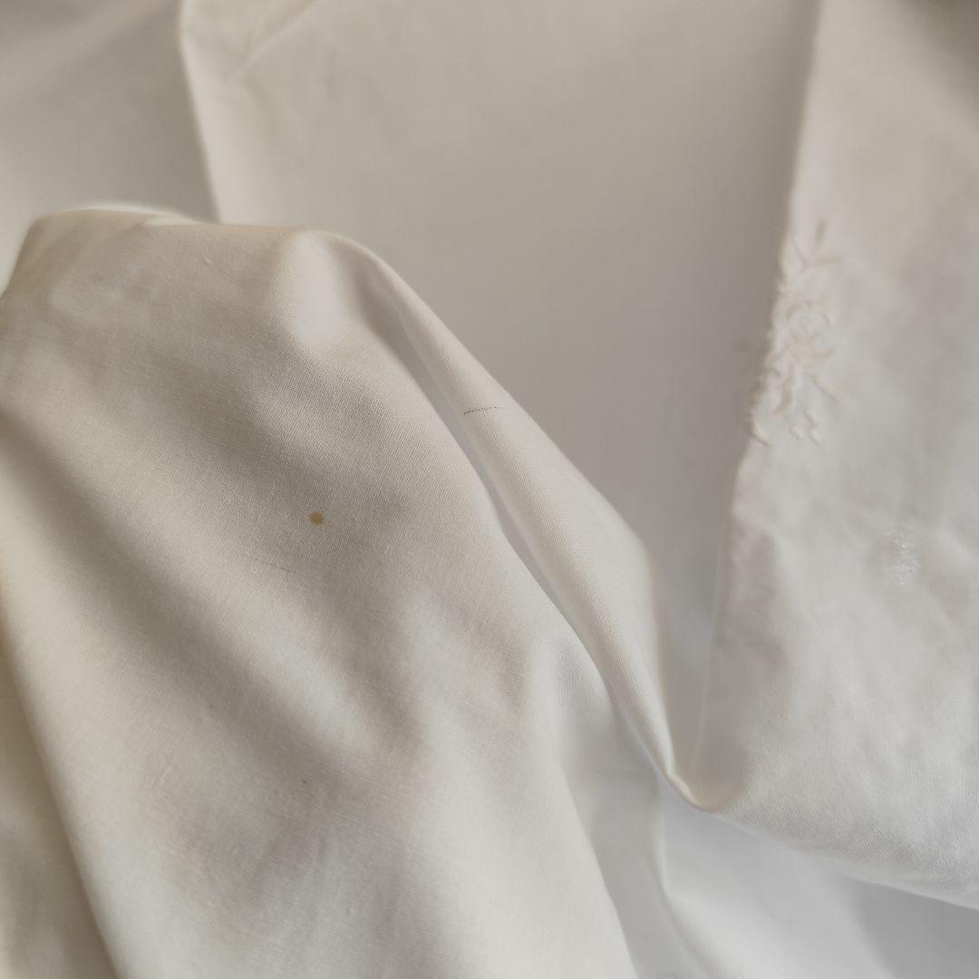 イギリスVintage　薔薇モチーフ　カットワーク　カーテン　180×180