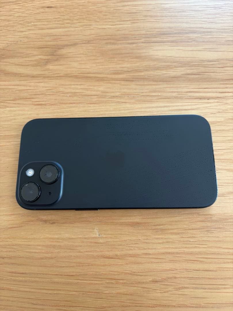 Apple iPhone 15 ブラック　128GB 本体　SIMフリー
