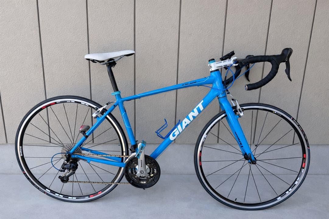 送料込み　クロスバイク カスタム　ドロップハンドル　GIANTフレーム