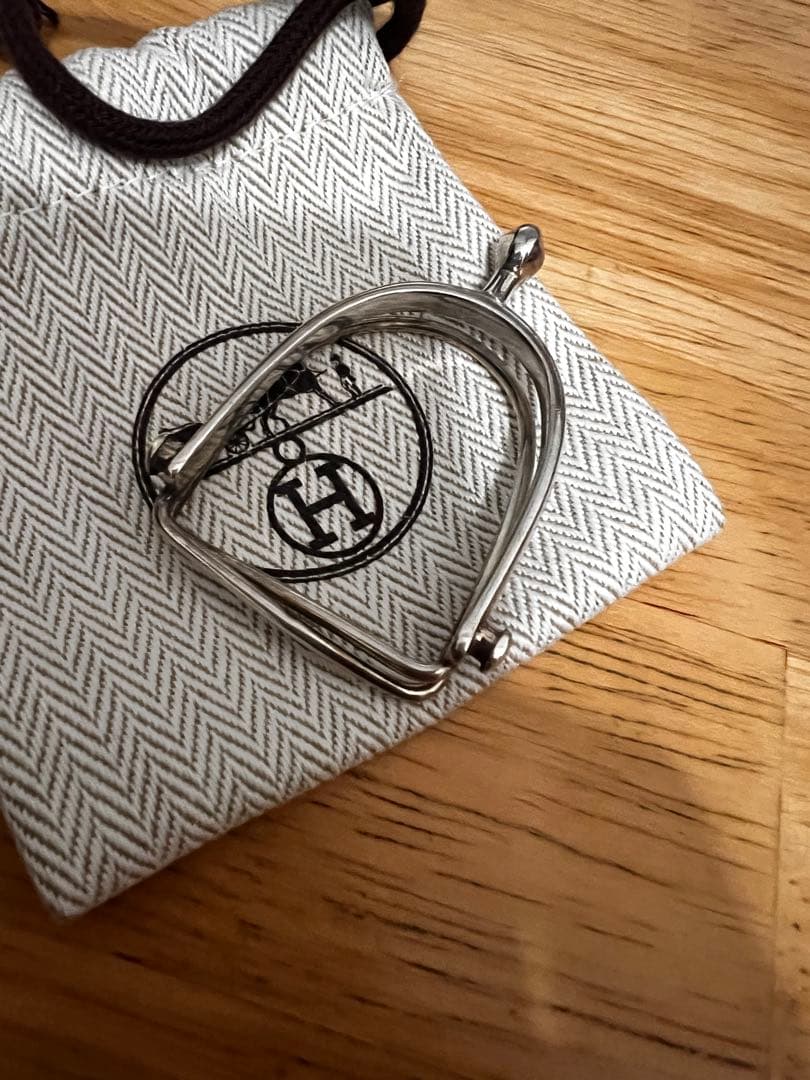 c*読様 エルメス　Hermes マネークリップ　馬蹄型 ビンテージ