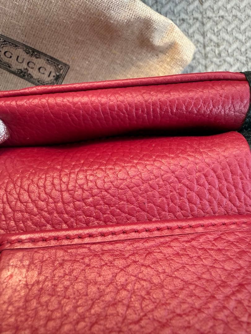 GUCCI グッチ ダブルG 二つ折り財布